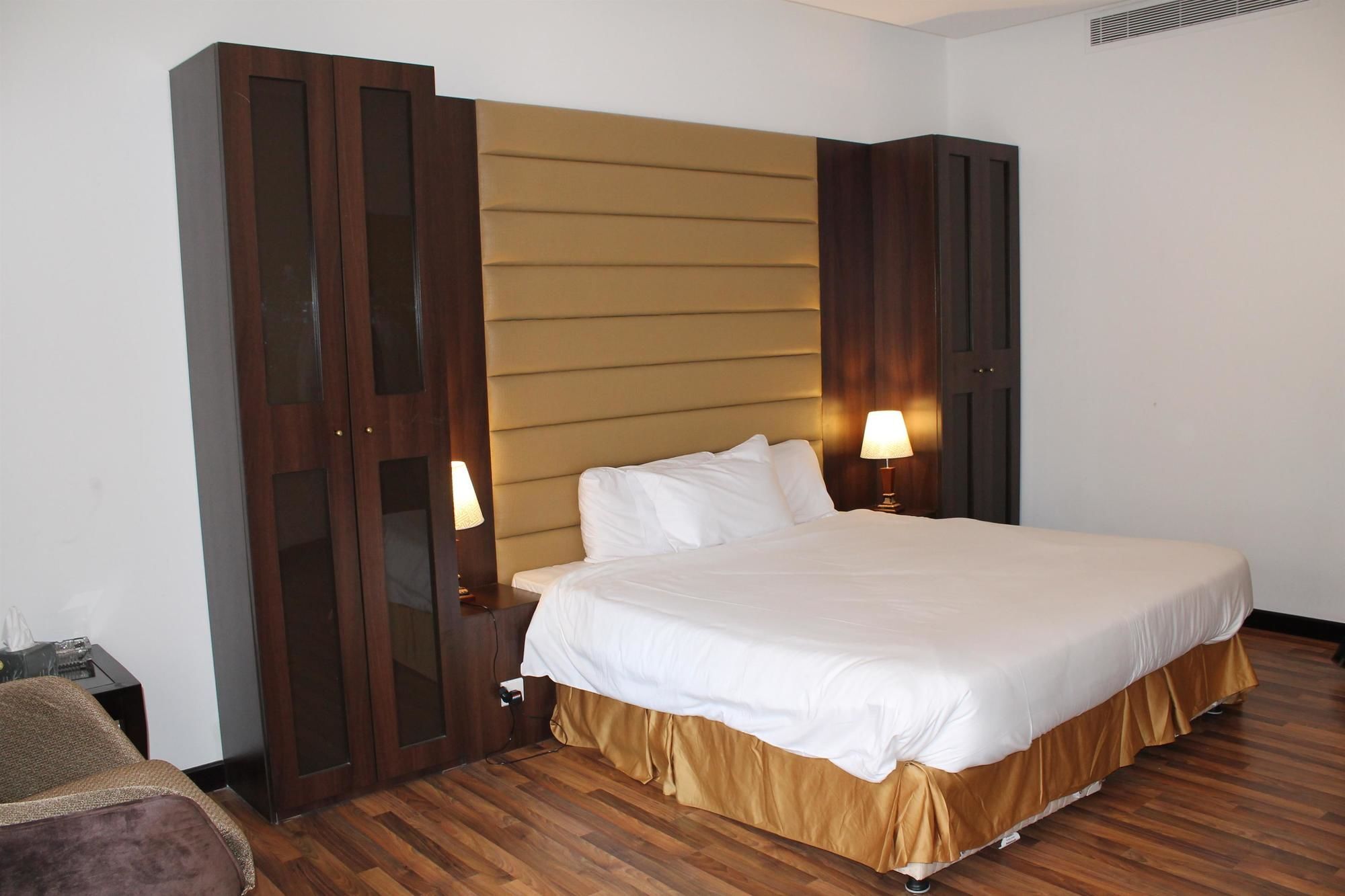 Golden Tulip Al Khobar Suites Kültér fotó